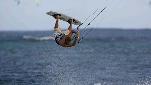 /user/public/images/kiteboarding3.jpg